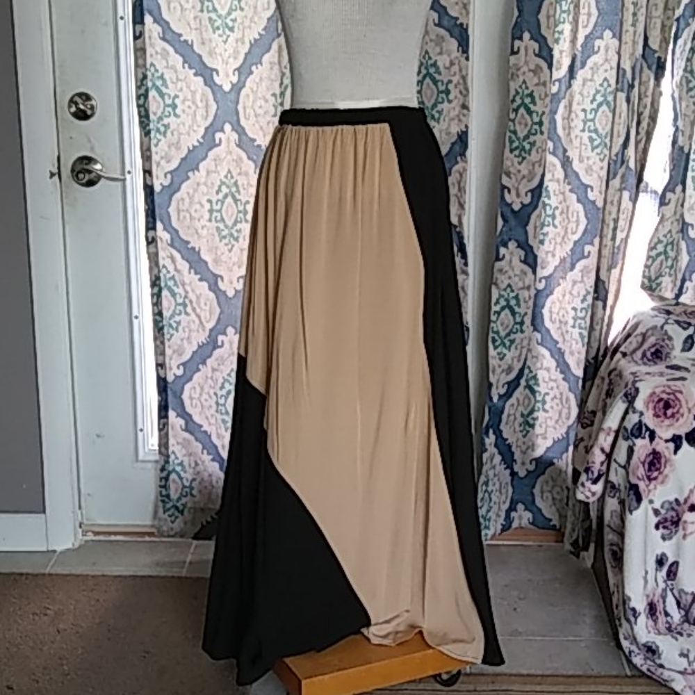 Worthington skirt